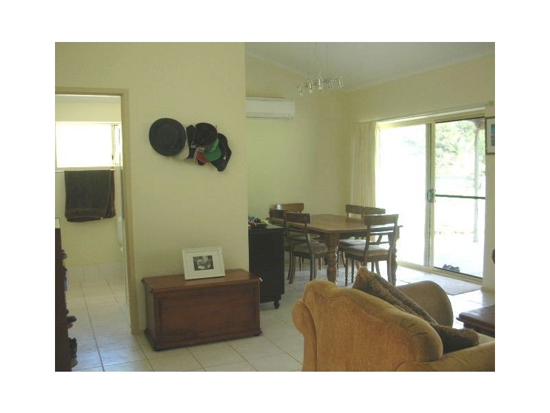 195 Tarata Road, Guanaba QLD 4210