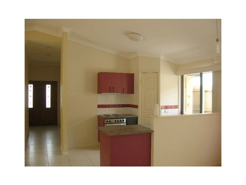 31 Serafina Drive, Helensvale QLD 4212
