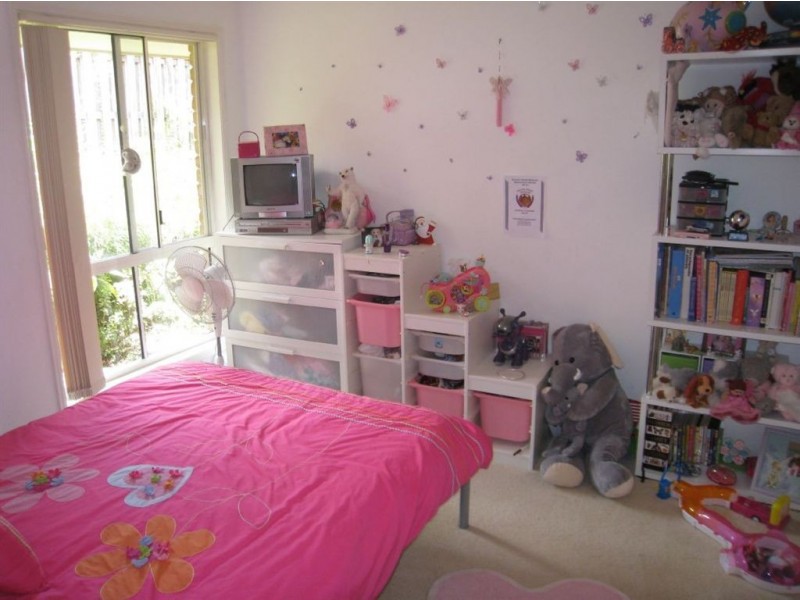 3 Fanning Court, Pacific Pines QLD 4211