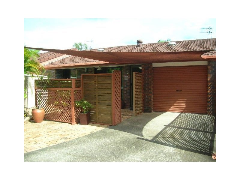 5/1 Universal Street, Oxenford QLD 4210