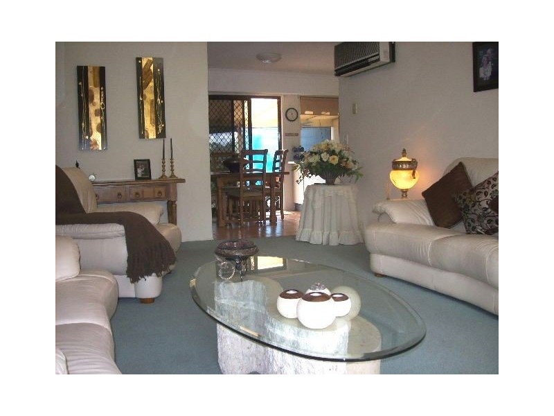 5/1 Universal Street, Oxenford QLD 4210