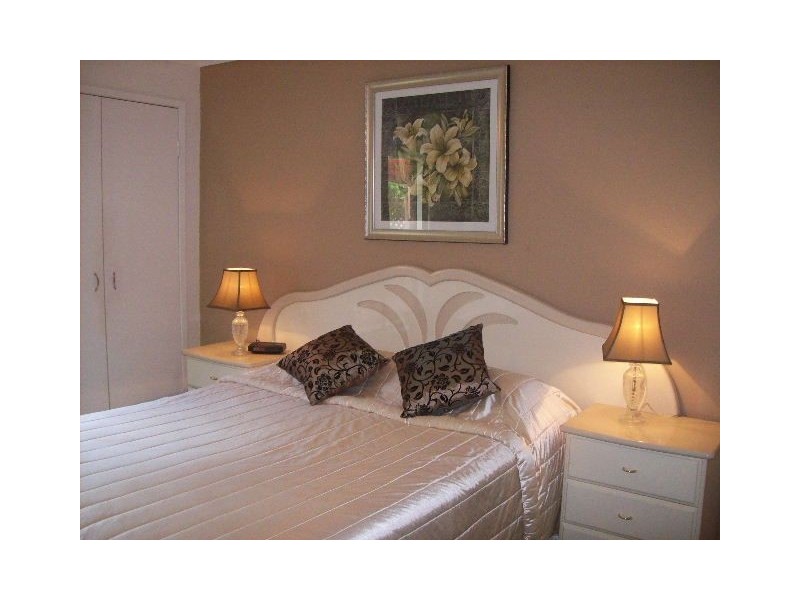 5/1 Universal Street, Oxenford QLD 4210