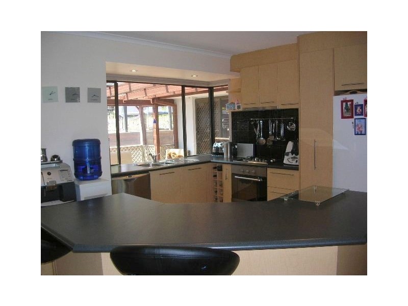5 Stretton Drive, Helensvale QLD 4212