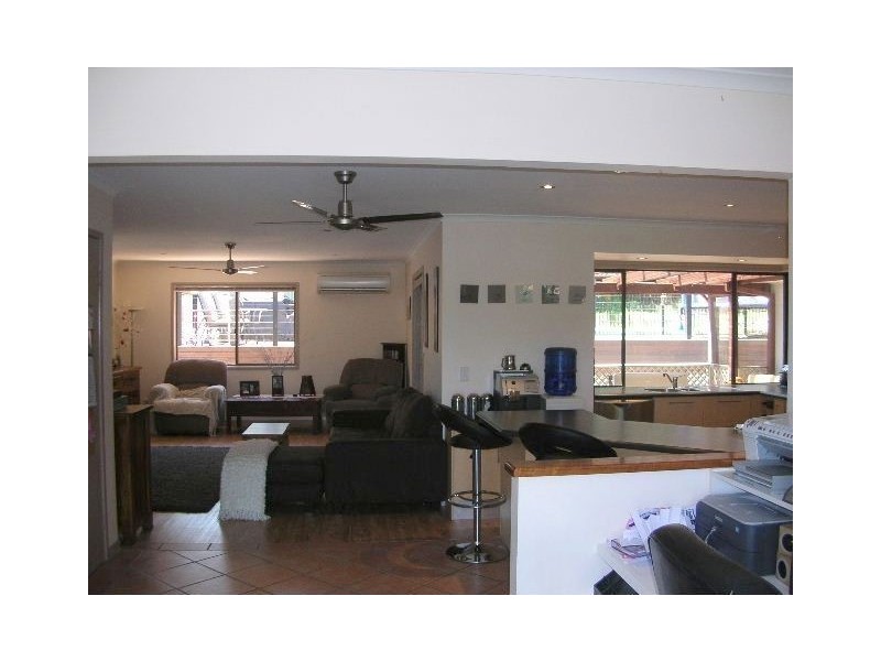 5 Stretton Drive, Helensvale QLD 4212