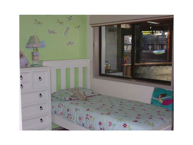5 Stretton Drive, Helensvale QLD 4212