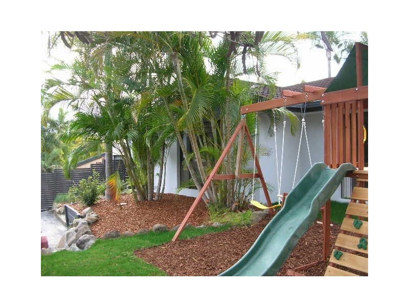 5 Stretton Drive, Helensvale QLD 4212