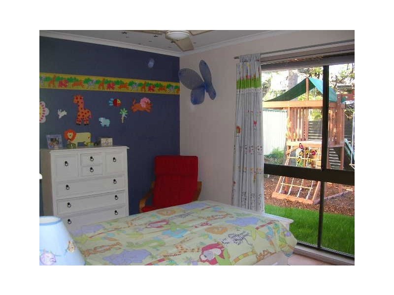 5 Stretton Drive, Helensvale QLD 4212