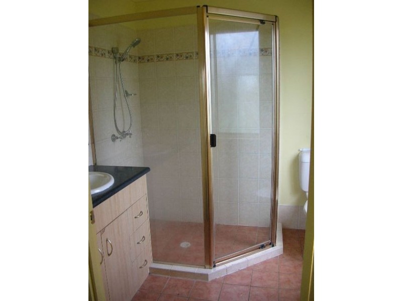 4 Hervey Street, Oxenford QLD 4210