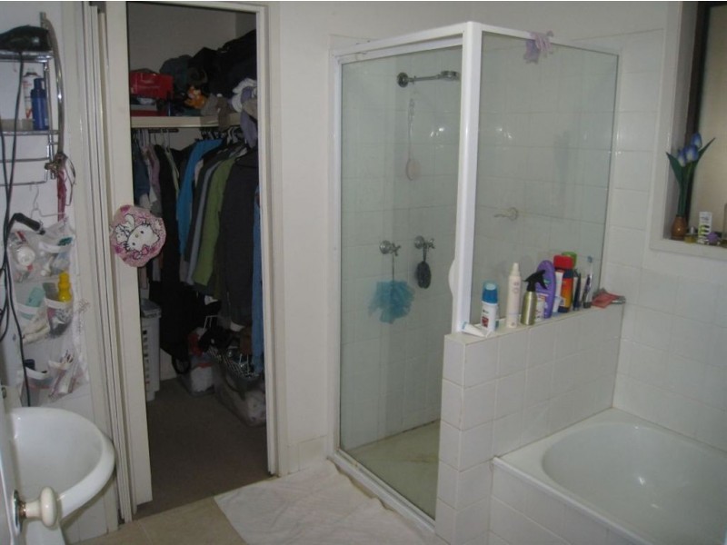 2 Atherton Court, Helensvale QLD 4212