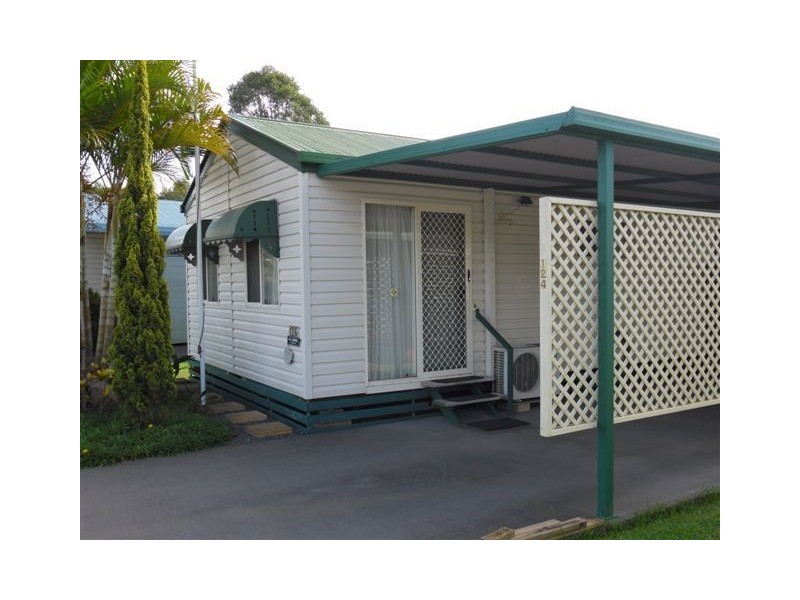 124/66-86 Siganto Drive, Helensvale QLD 4212