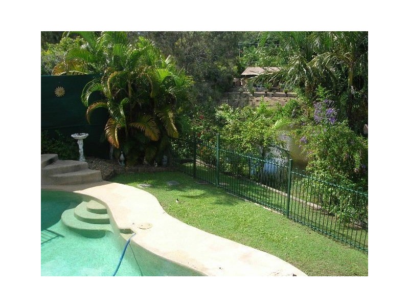 25 River Oak Drive, Helensvale QLD 4212