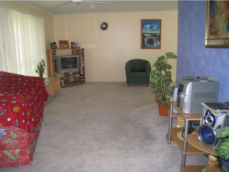 87 Universal Street, Oxenford QLD 4210