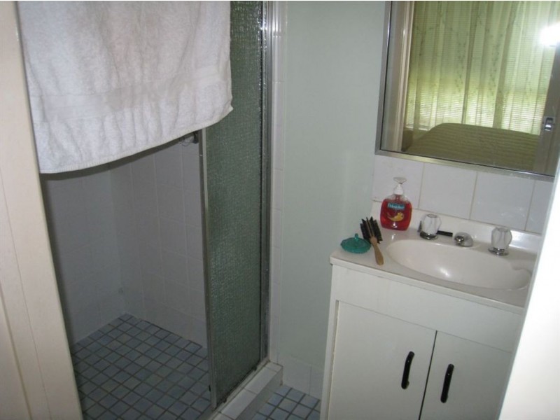 87 Universal Street, Oxenford QLD 4210