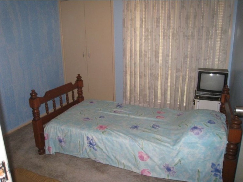 87 Universal Street, Oxenford QLD 4210