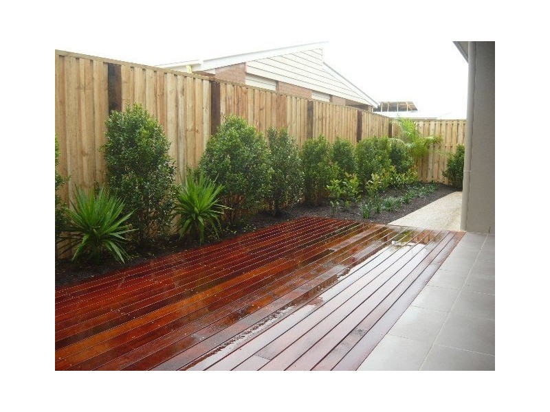 4 Flybridge Way, Hope Island QLD 4212