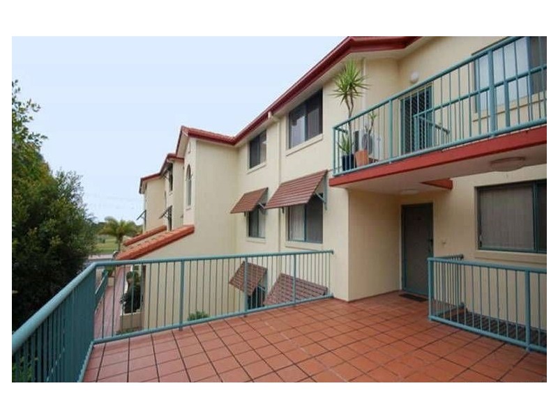 15/140 Marine Parade, Southport QLD 4215