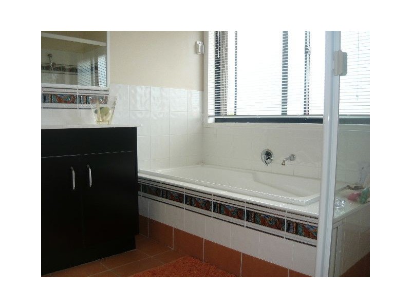 61 Audrey Avenue, Monterey Keys QLD 4212