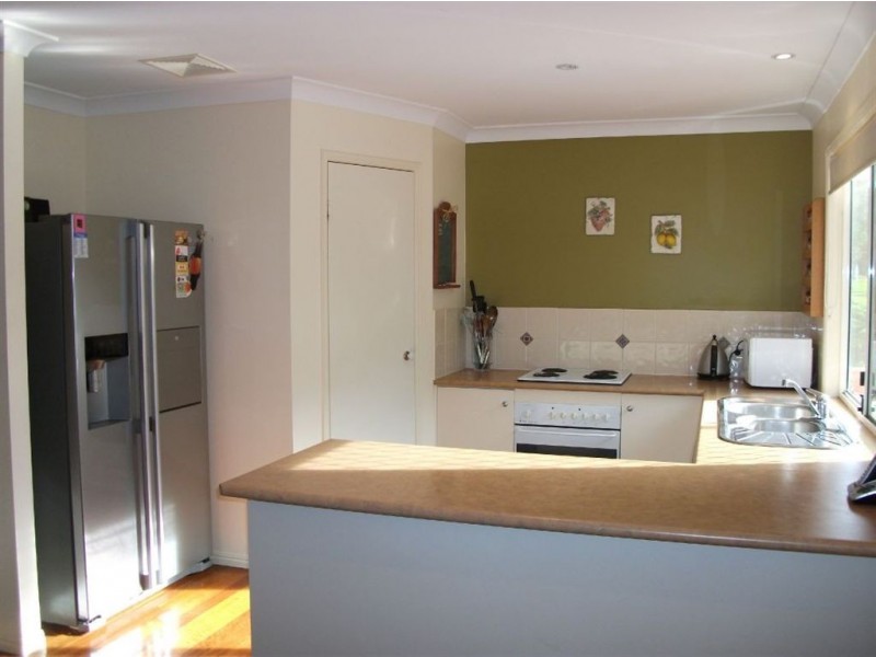 29 Crestridge Crescent, Oxenford QLD 4210