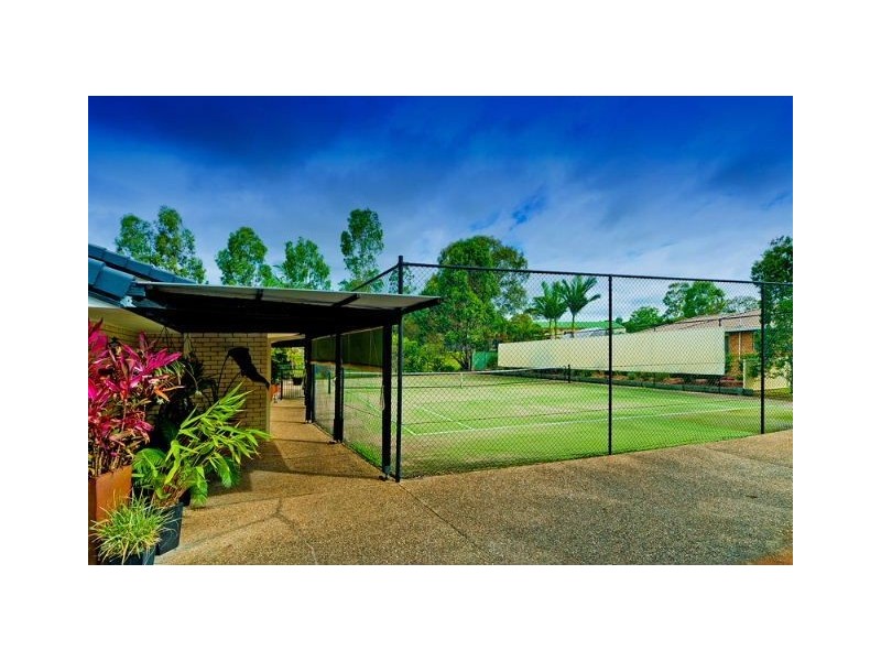 9 Rosedale Place, Helensvale QLD 4212