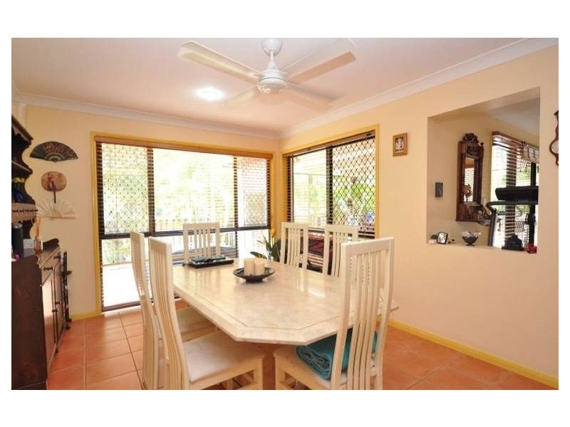 35 Brissendon Street, Pacific Pines QLD 4211