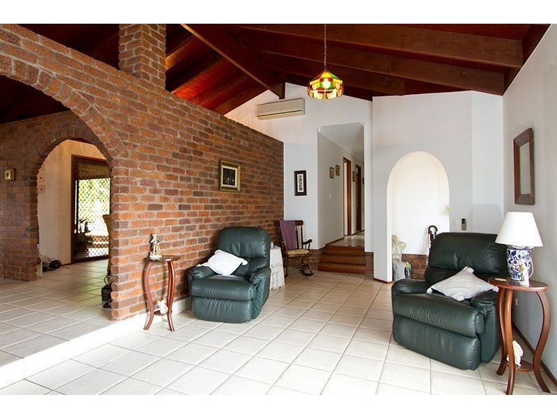 37 Lindfield Road, Helensvale QLD 4212