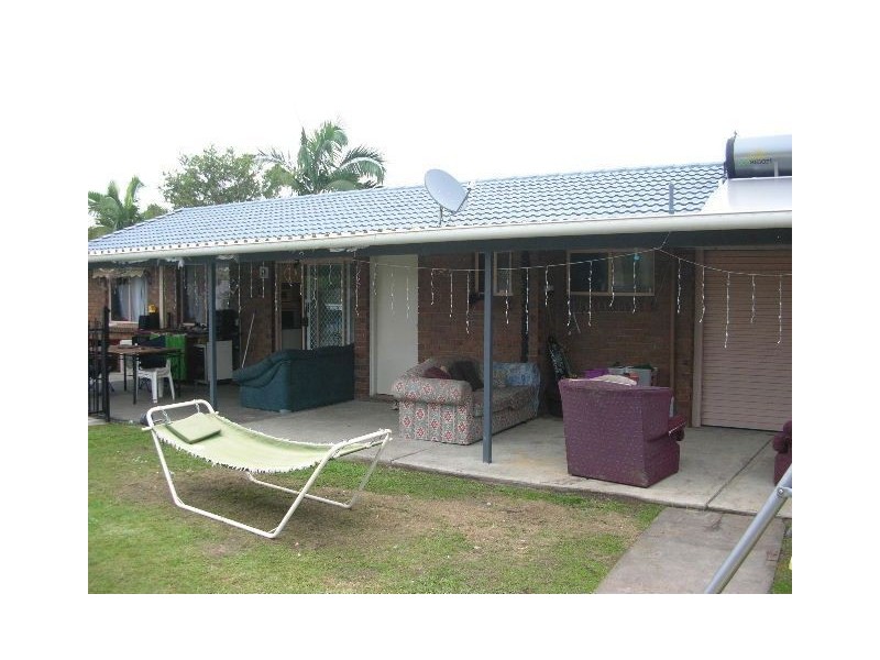 61 Village Way, Oxenford QLD 4210