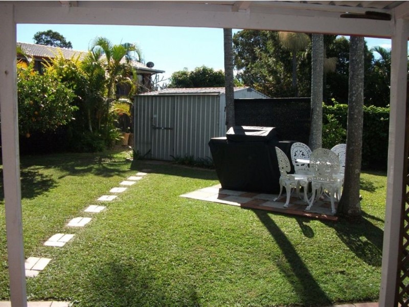 4 Narooma Place, Helensvale QLD 4212