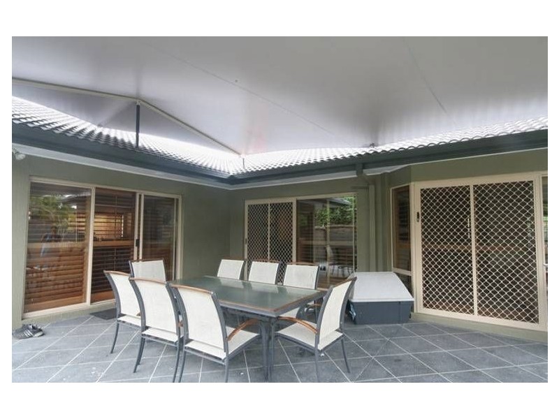 5 Tranquility Circuit, Hope Island QLD 4212