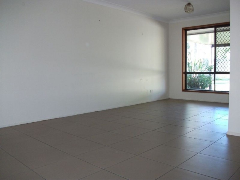 9 Minden Crescent, Helensvale QLD 4212