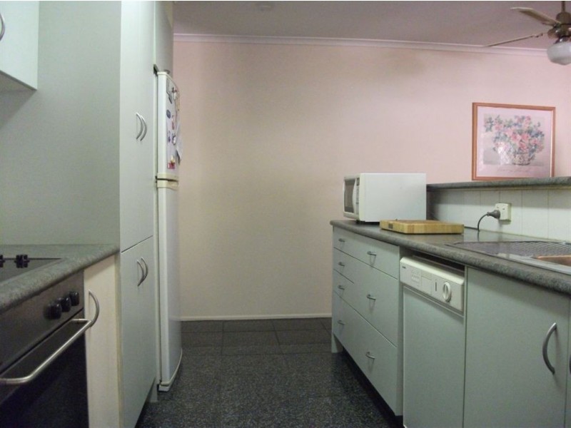 1 Lockhart Place, Helensvale QLD 4212