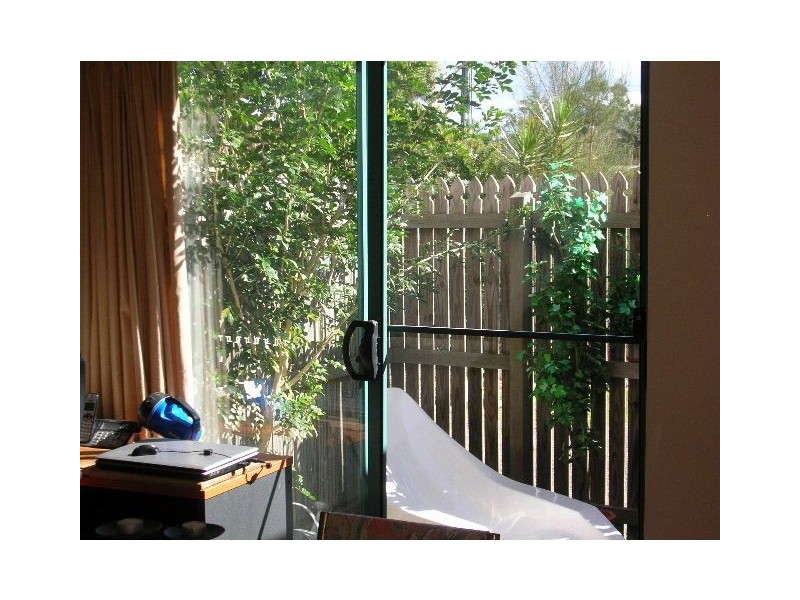 5/61 Harburg Drive, Beenleigh QLD 4207