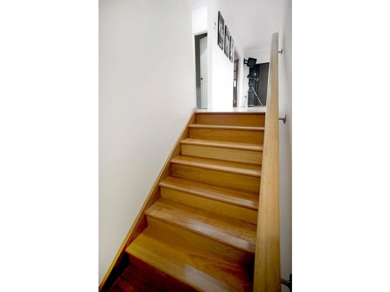 8 Meroo Place, Upper Coomera QLD 4209