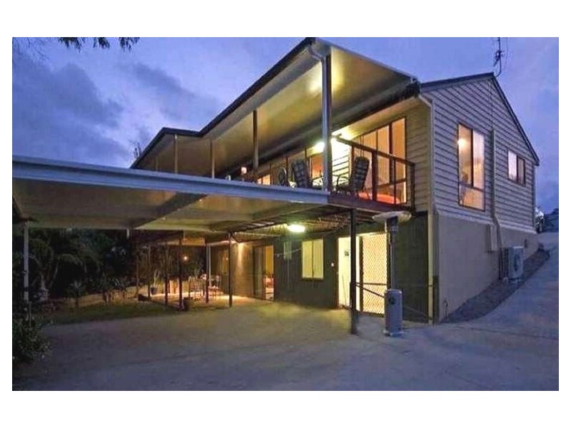 9 Leura Place, Helensvale QLD 4212