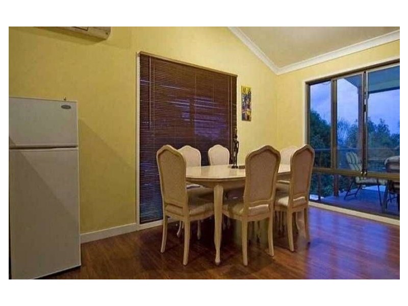 9 Leura Place, Helensvale QLD 4212