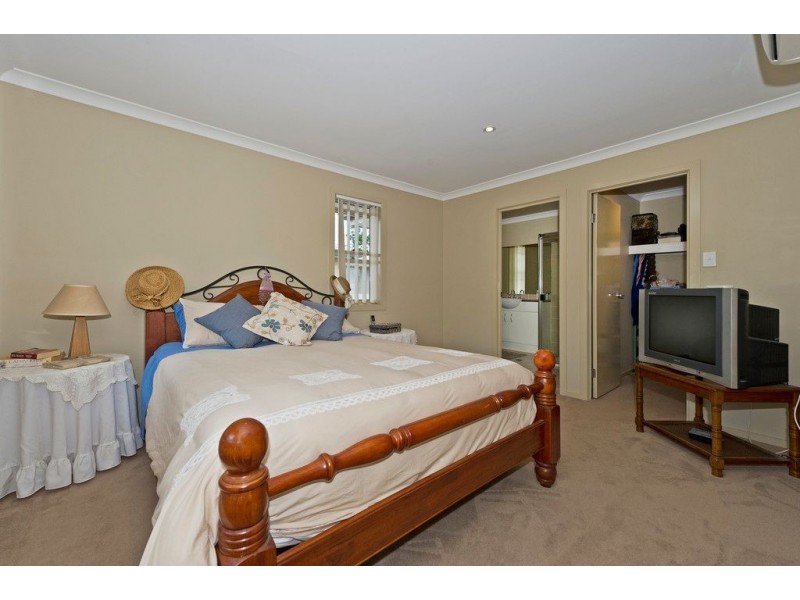 2/8 Holl Lane, Coomera QLD 4209