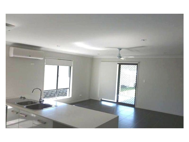 11 Chromata Lane, Coomera QLD 4209