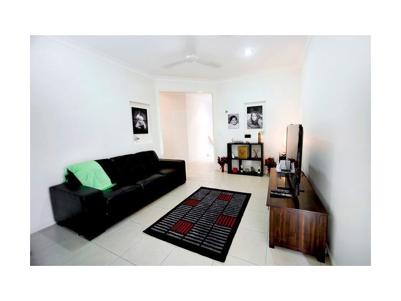 8 Meroo Place, Upper Coomera QLD 4209