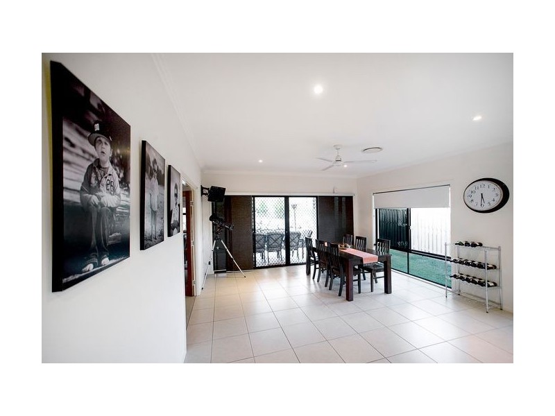8 Meroo Place, Upper Coomera QLD 4209