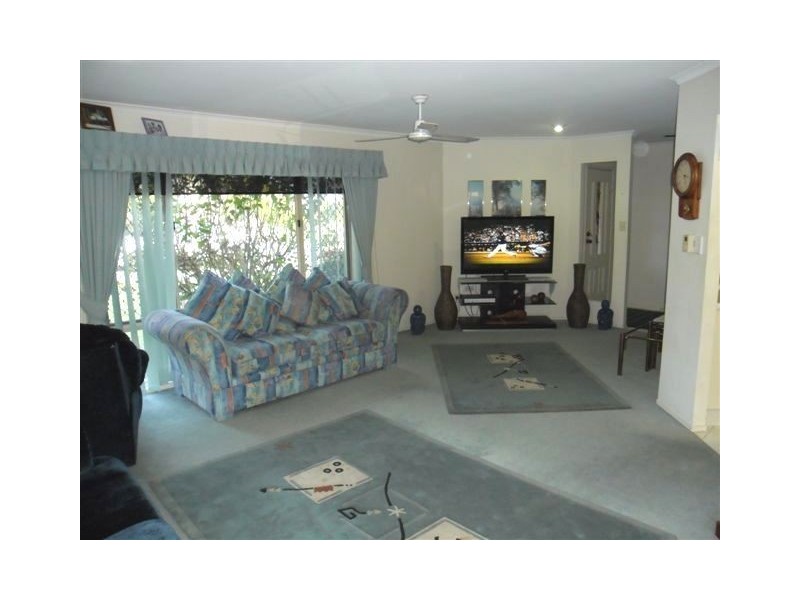 54 Cootharaba Drive, Helensvale QLD 4212