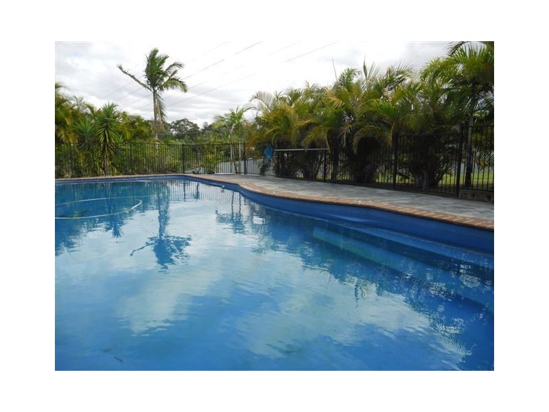 Pacific Pines QLD 4211