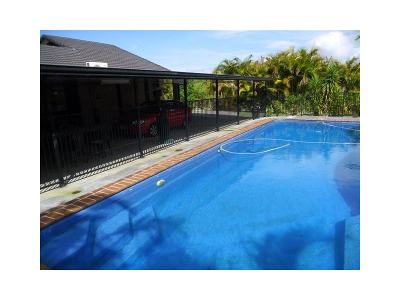 Pacific Pines QLD 4211