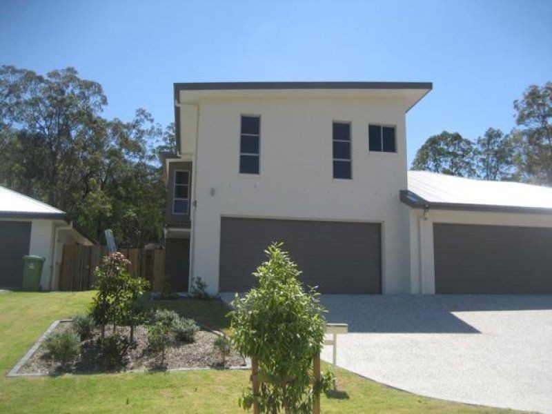 1/8 Mugello Drive, Oxenford QLD 4210