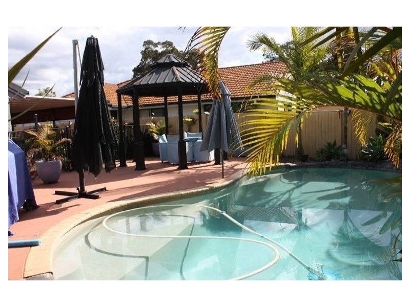 50 Serafina Drive, Helensvale QLD 4212