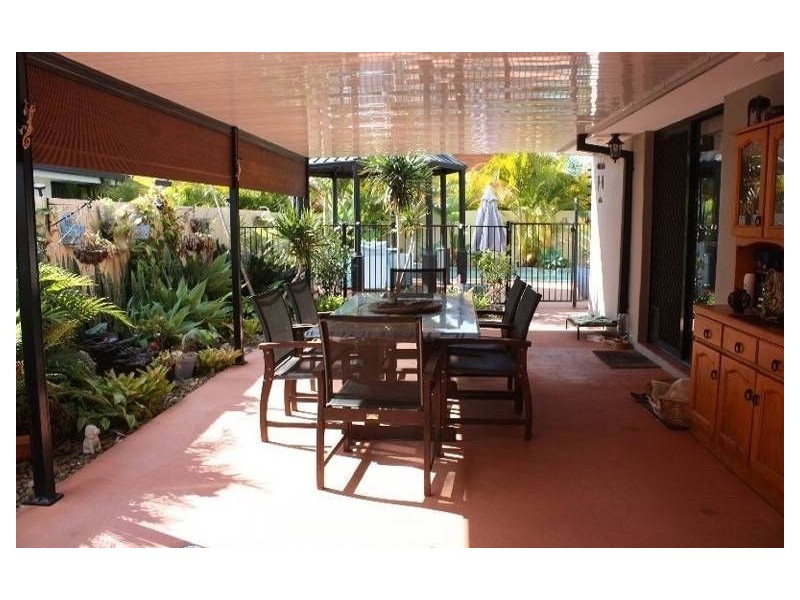 50 Serafina Drive, Helensvale QLD 4212