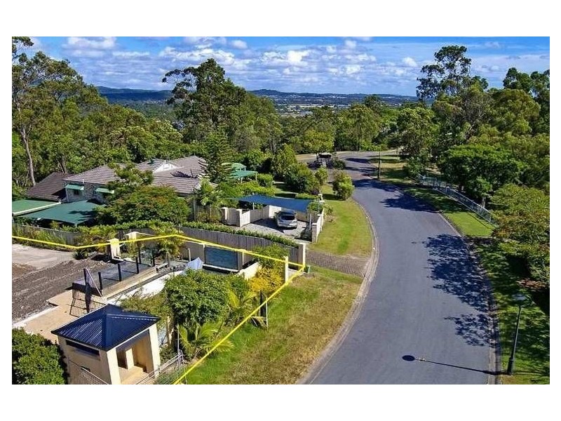 73 Tamworth Drive, Helensvale QLD 4212
