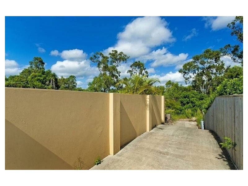 73 Tamworth Drive, Helensvale QLD 4212