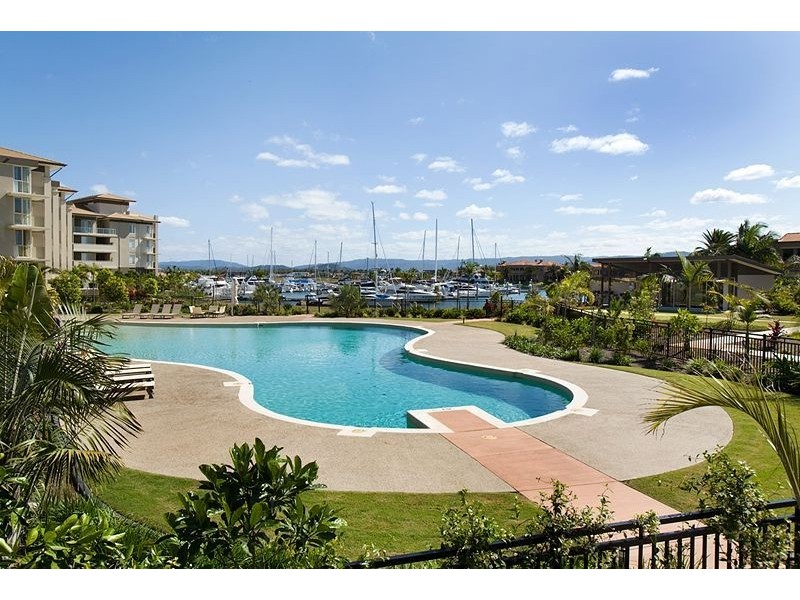 Hope Island QLD 4212