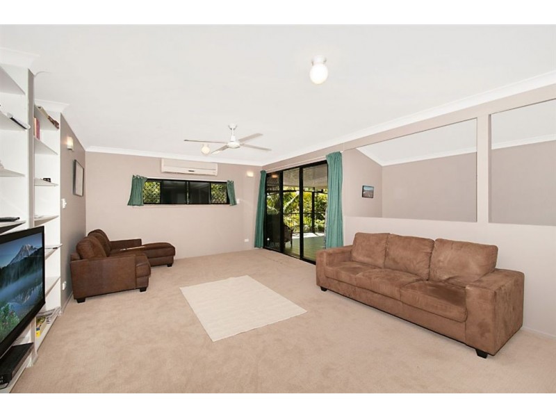 21 Mualla Drive, Ashmore QLD 4214