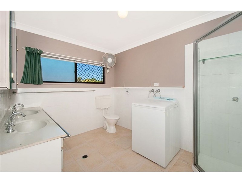 21 Mualla Drive, Ashmore QLD 4214