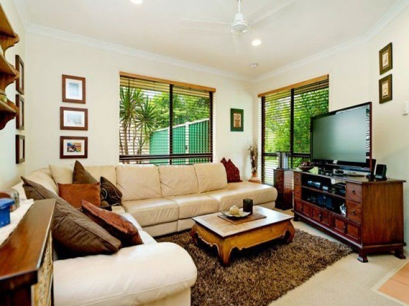 48 Seidler Place, Runaway Bay QLD 4216